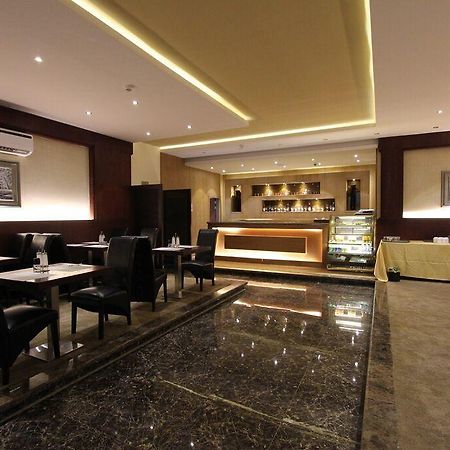 Taleen Granada Hotel Apartments Ar Riyad Esterno foto