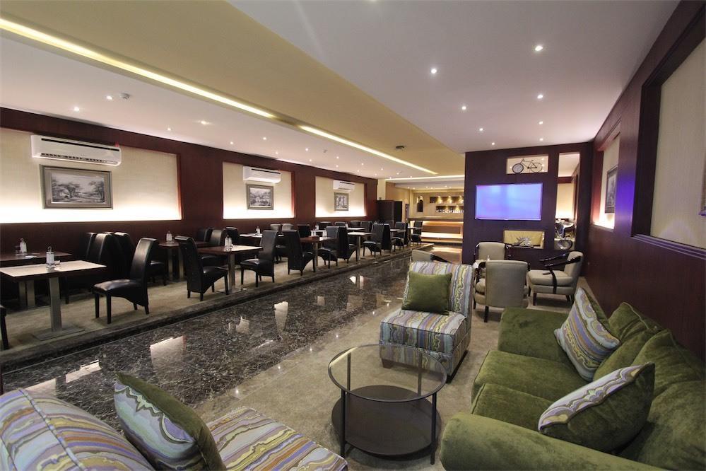 Taleen Granada Hotel Apartments Ar Riyad Esterno foto